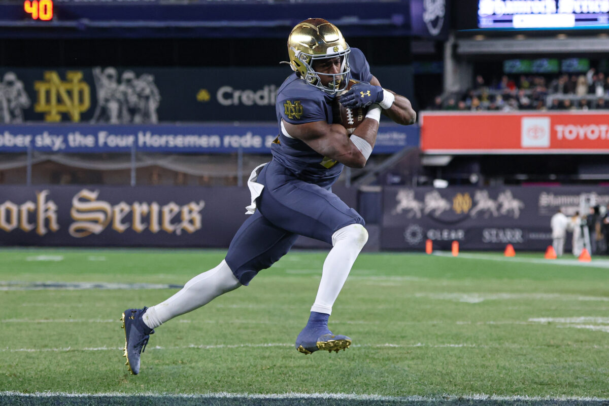 Notre Dame Week 14 highlight: Jadarian Price gives Jeremiyah Love a break, races to the house