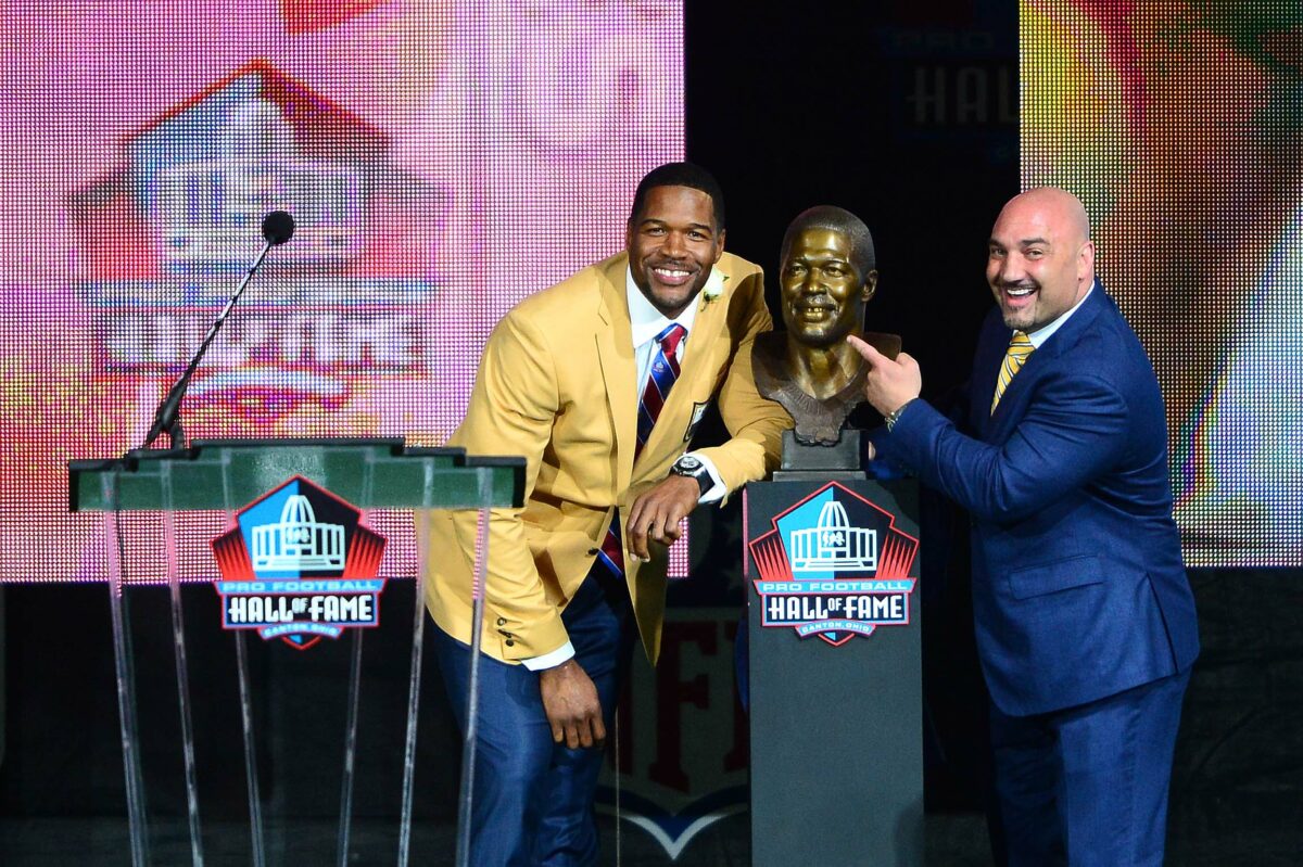 Jay Glazer fiercely defends Michael Strahan from national anthem ‘controversy’ with long post