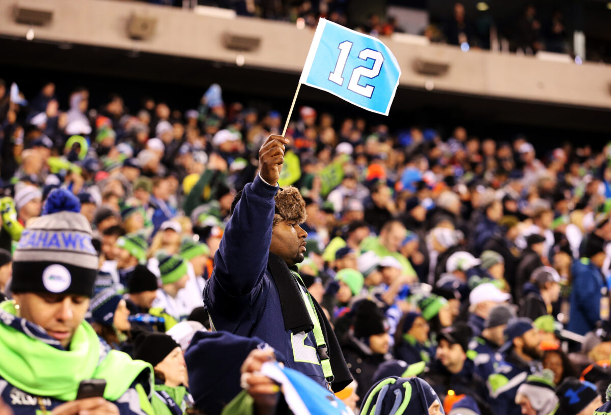 Watch: 12th Man goes wild at Stimpy’s Bar & Grill over Seahawks victory