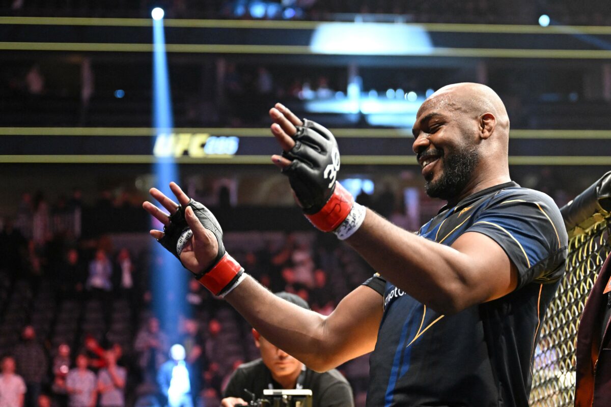 Old gloves return: UFC 309 fighters notified of change for New York card