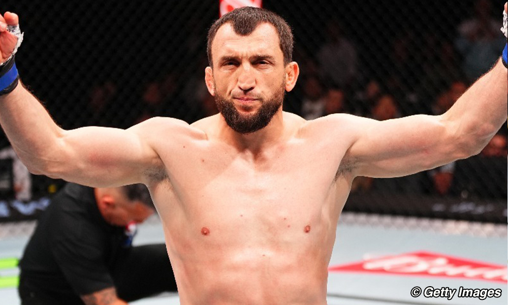 Muslim Salikhov wants to try that kung fu wheel kick on karate wiz ‘Wonderboy’ Thompson after UFC Macau