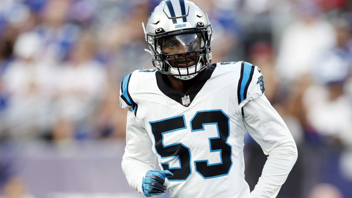 Former Panthers LB reportedly signing with Buccaneers