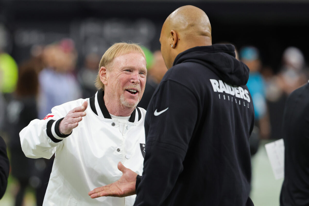 Antonio Pierce says talks with Mark Davis ‘positive’ despite Raiders losing streak