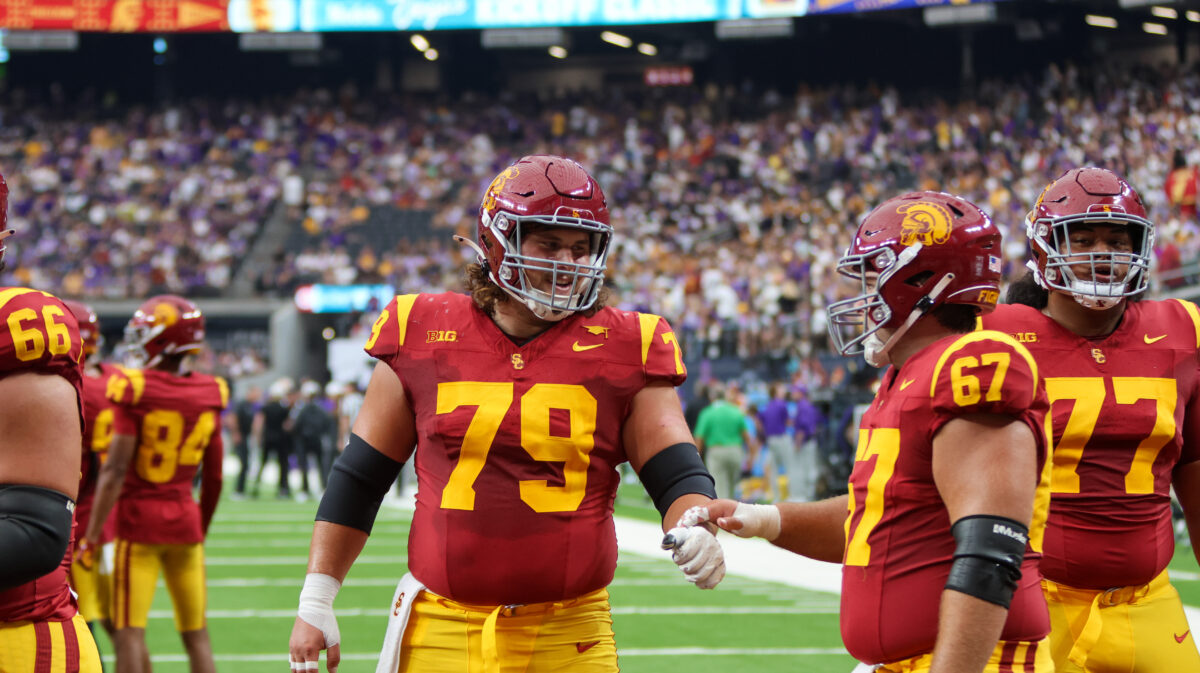 USC offensive lineman Jonah Monheim accepts Senior Bowl invite