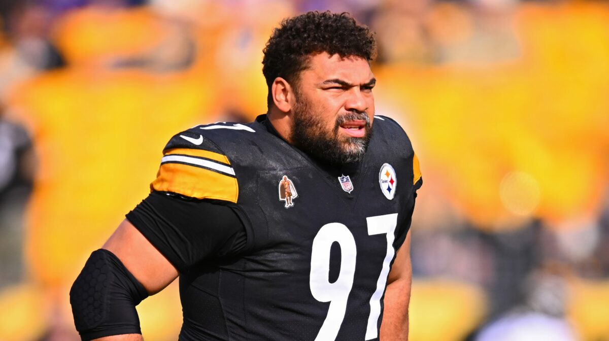 WATCH: Cameron Heyward surprises teammate with WPMOY news