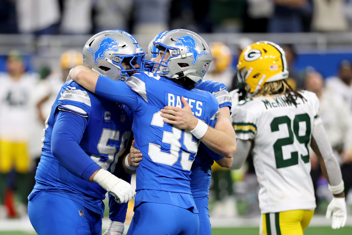 Lions edge Packers in seesaw thriller on last-second field goal