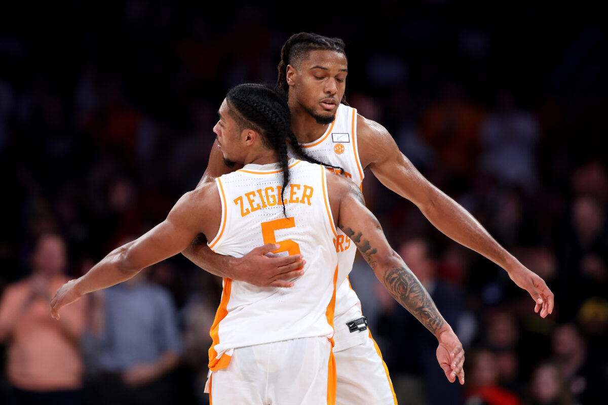 No. 1 Tennessee defeats Miami at Madison Square Garden