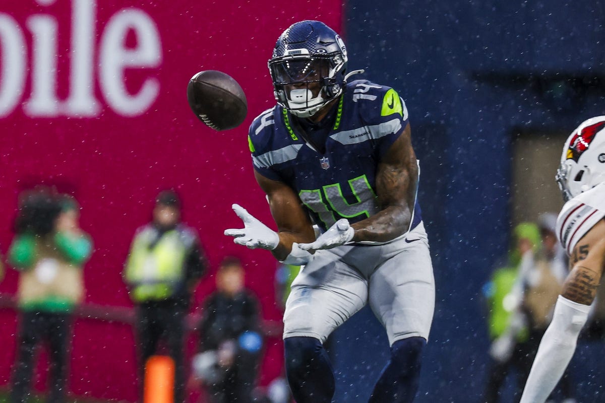 Seahawks Week 14 injury report: DK Metcalf did not practice