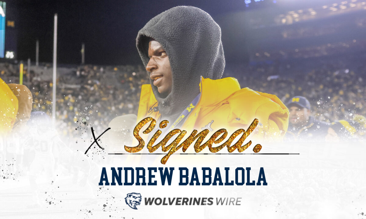 Signed: Andrew Babalola signs with Michigan football