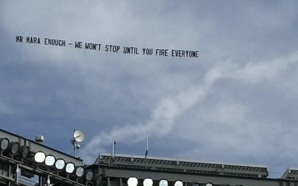 Giants fans continue flying banners in protest: ‘We won’t stop’