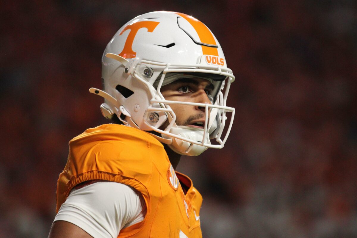 Tennessee redshirt sophomore wide receiver to enter transfer portal