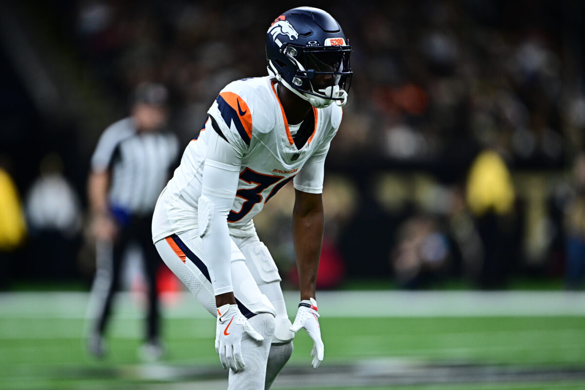 Broncos waive cornerback Levi Wallace