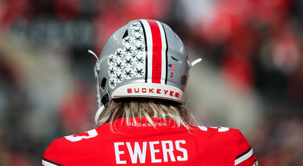 Texas QB Quinn Ewers only member of vaunted 2021 Ohio State recruiting class to beat Michigan