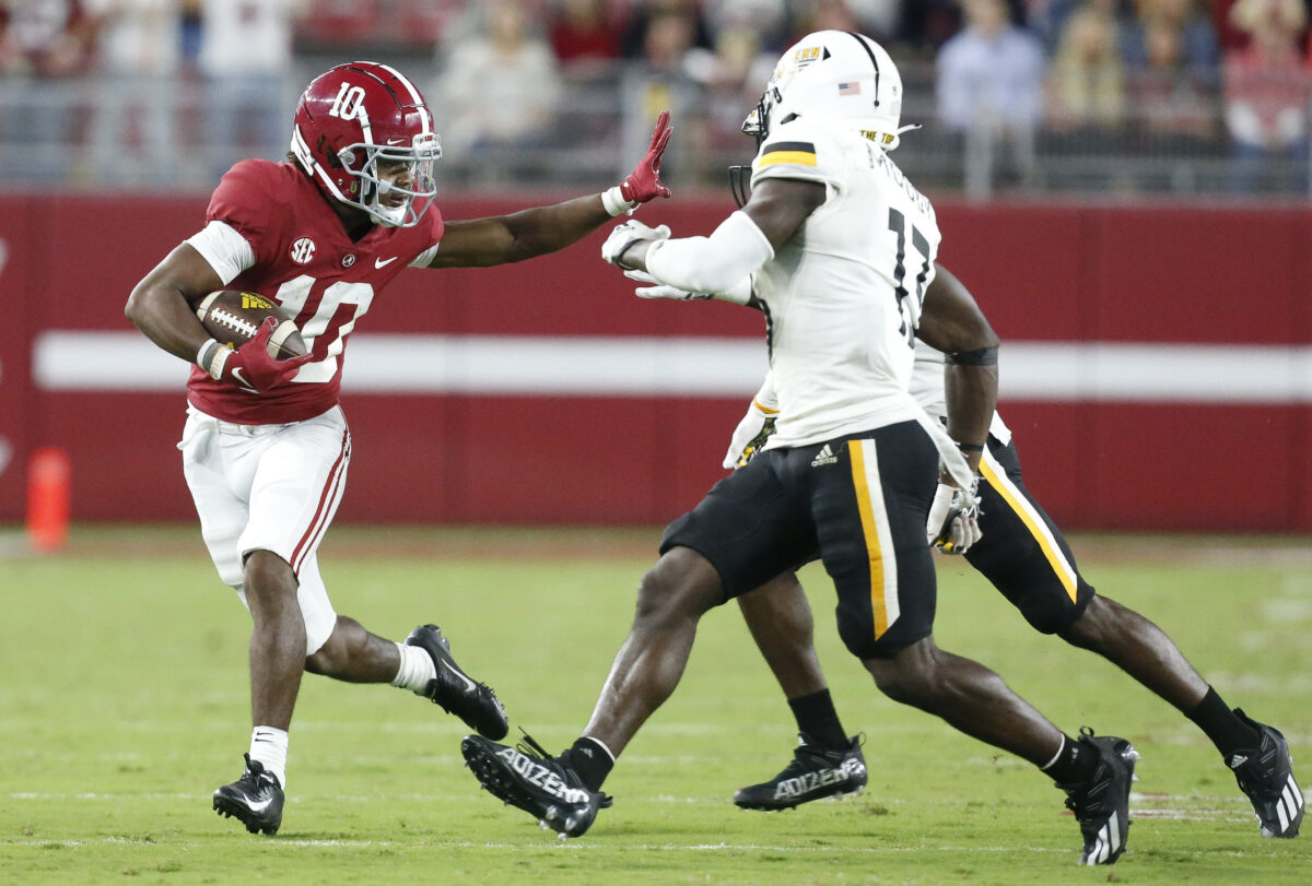 Former Alabama wide receiver re-enters NCAA transfer portal