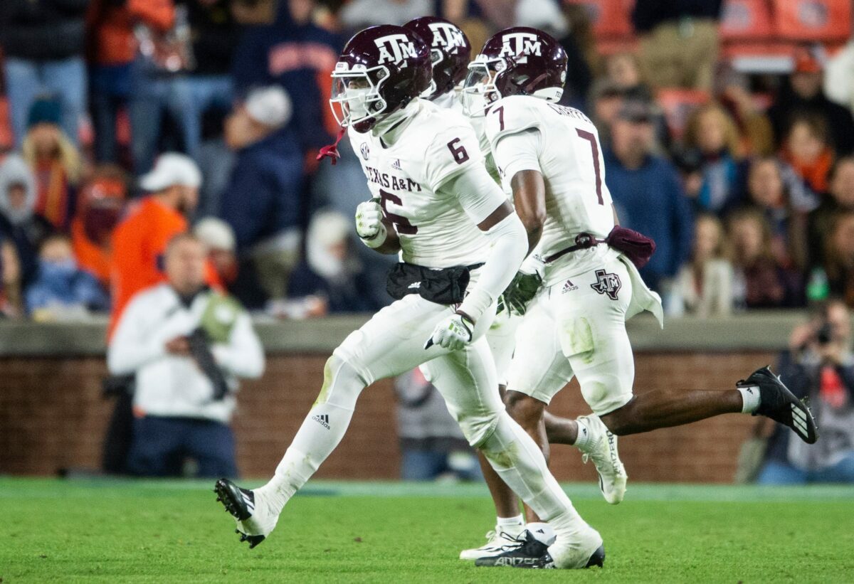 Texas A&M junior defensive lineman will enter the transfer portal