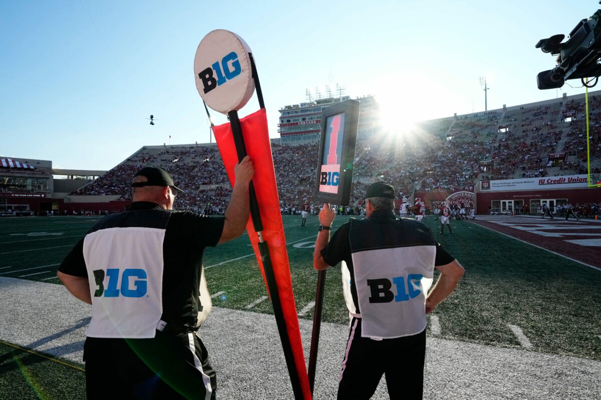 Big Ten refs to officiate Texas Football in first two rounds of CFB Playoffs