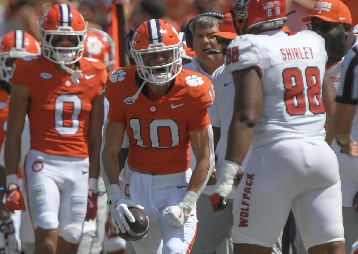 Dabo Swinney says transfer wide receiver ‘hasn’t burned a bridge’ with Clemson