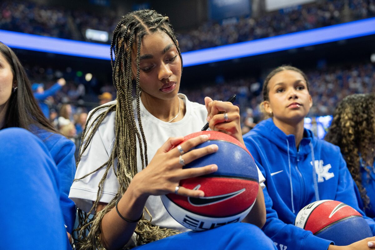 Kentucky women get a blowout road victory over Purdue