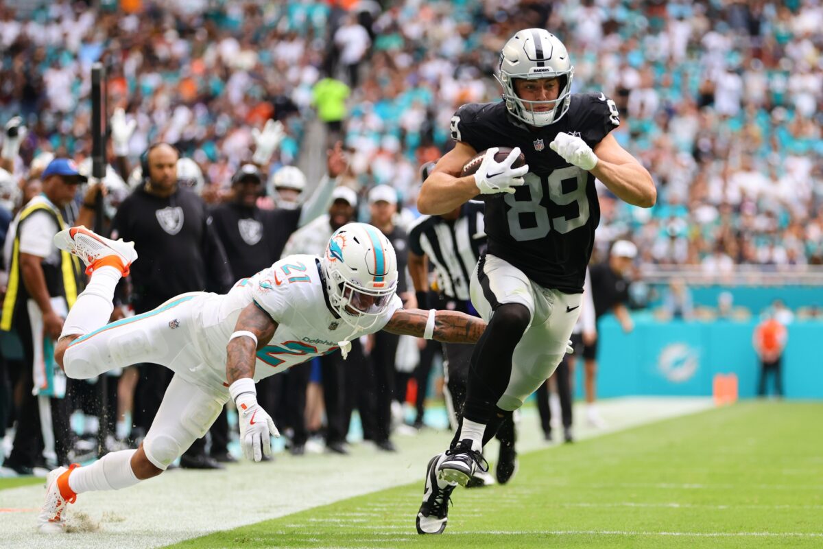 Raiders TE Brock Bowers sets another NFL record