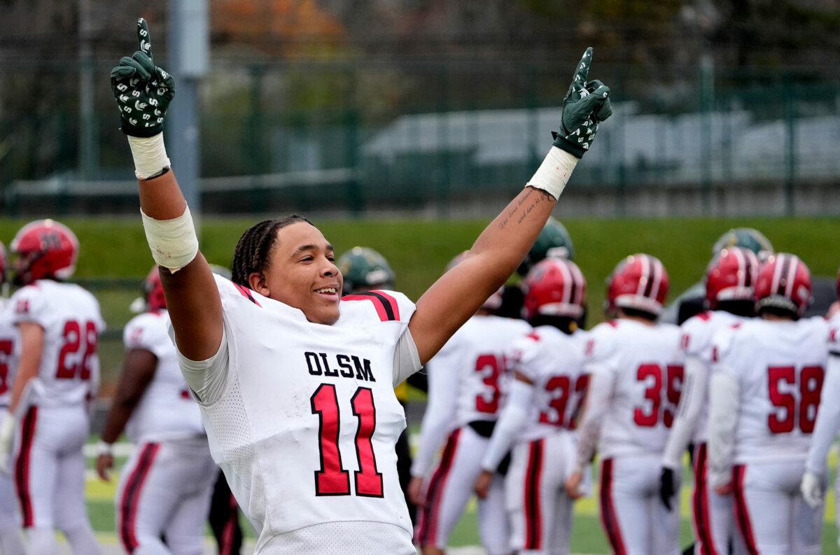 4-star LB Charles ‘DJ’ White signs with MSU on National Signing Day