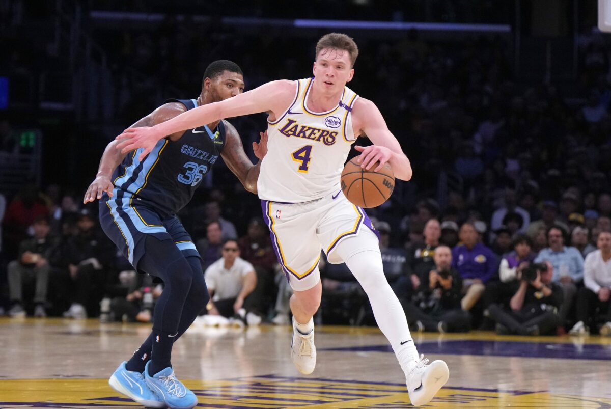 Dalton Knecht plays 13 minutes in Lakers’ win against Memphis