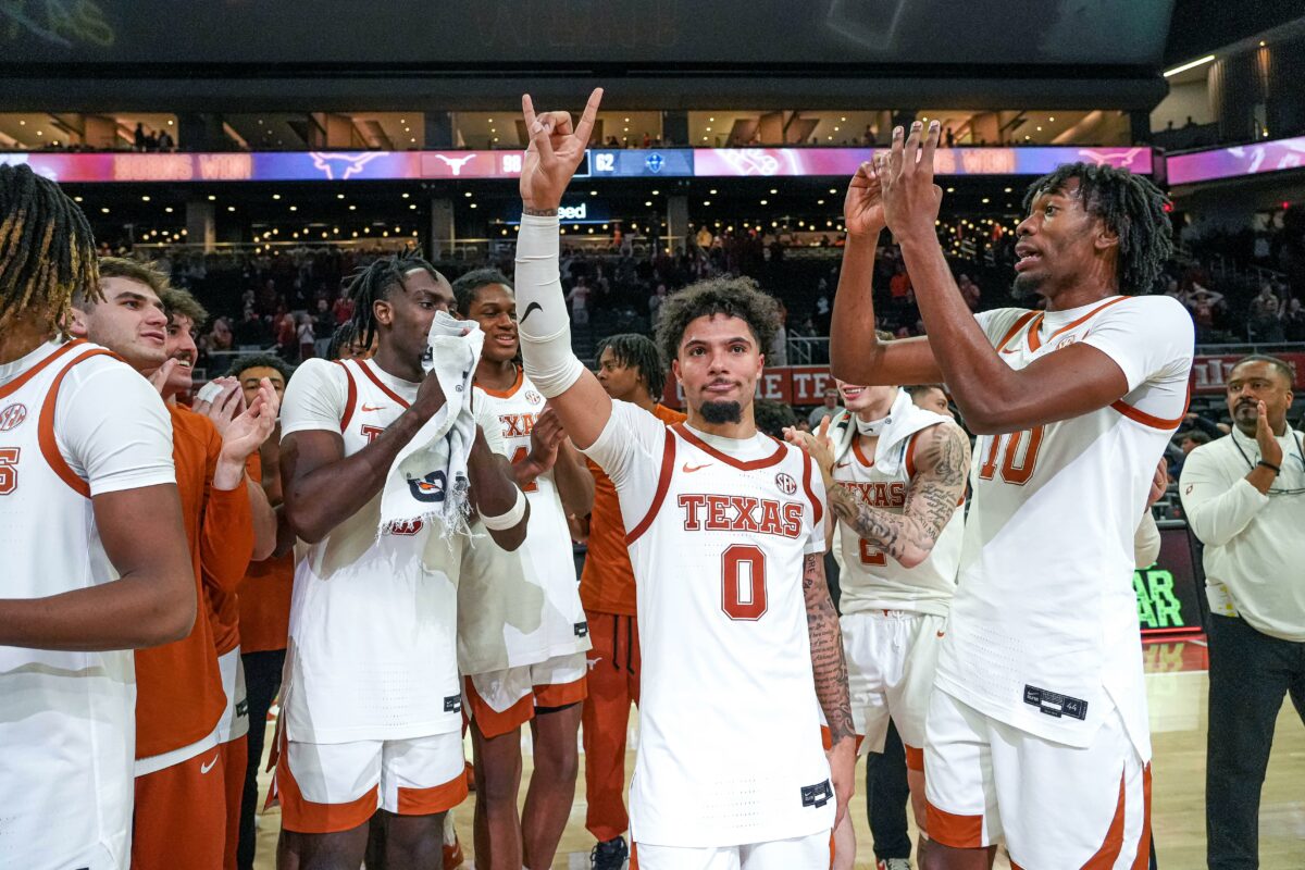 Jordan Pope shines as Longhorns dominate New Orleans 98-62