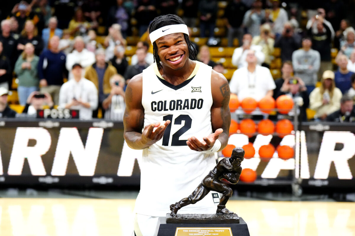 Travis Hunter throwing down a ridiculous dunk shows just how talented he really is