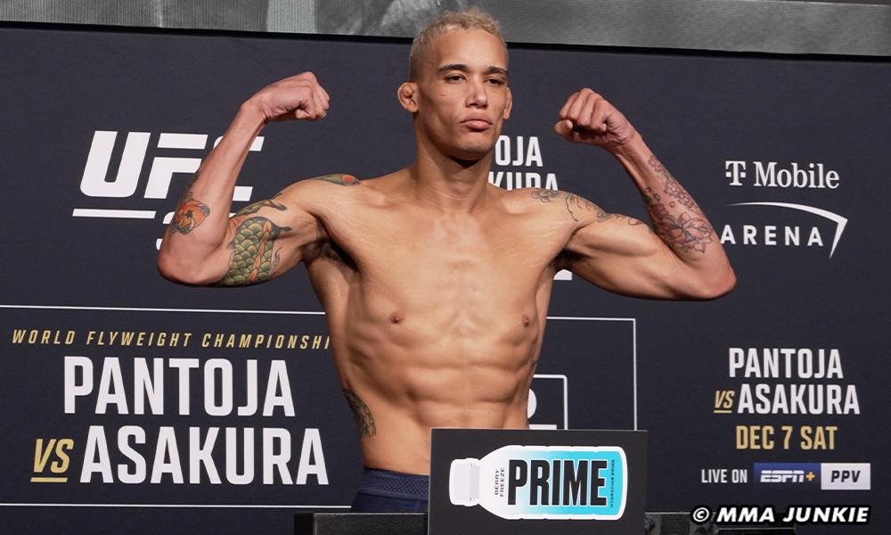 UFC 310 weigh-in results: Former ‘TUF’ winner looks drained, misses weight big