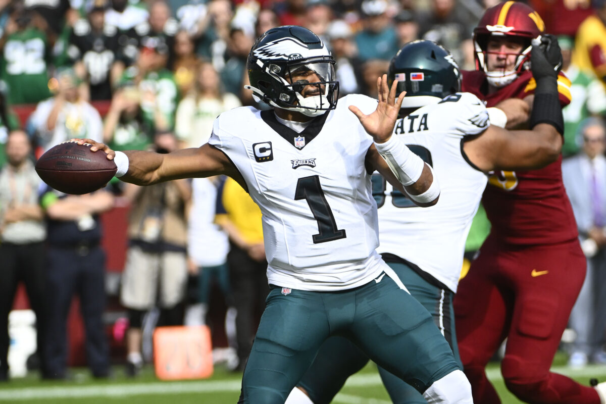 Jalen Hurts salary: How much money did Eagles QB make this season?