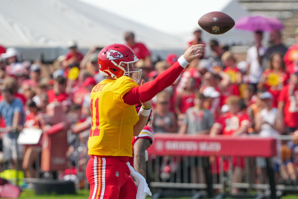 Chiefs QB Carson Wentz reveals mindset heading into Week 18 start: ‘I’m confident in myself’