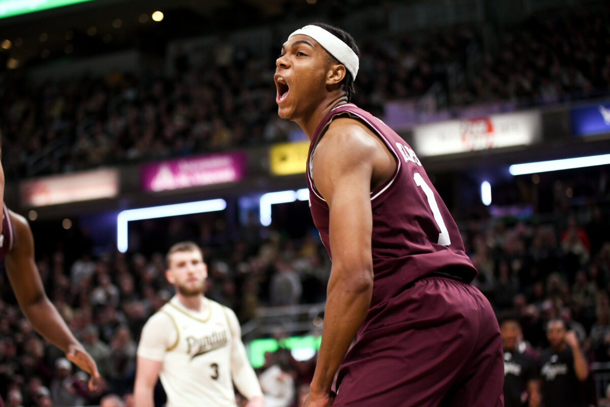 Where is Texas A&M basketball predicted to finish in the SEC?