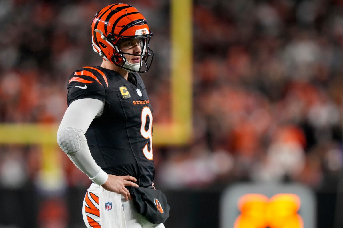 Joe Burrow uses Pro Bowl platform to put pressure on Bengals again