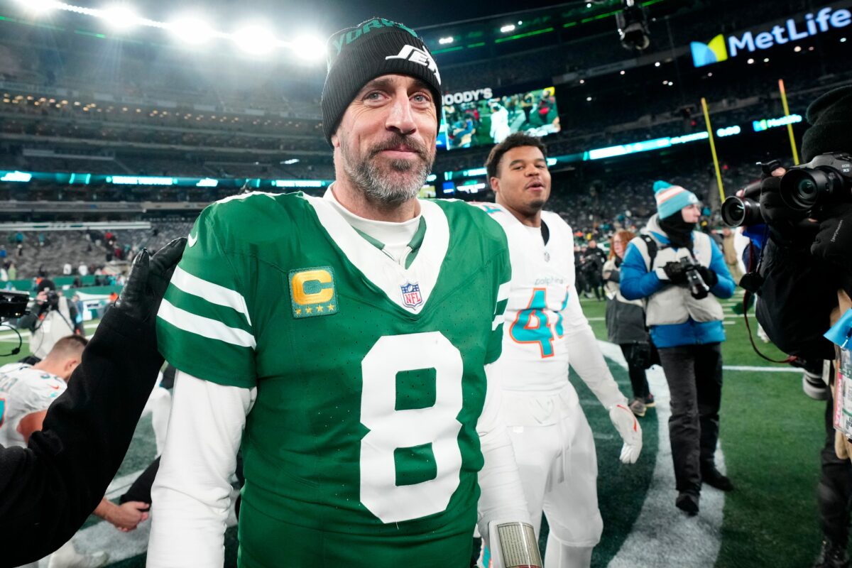 The Aaron Rodgers the Jets waited for finally showed (at the worst time) and 8 things we learned in Week 18