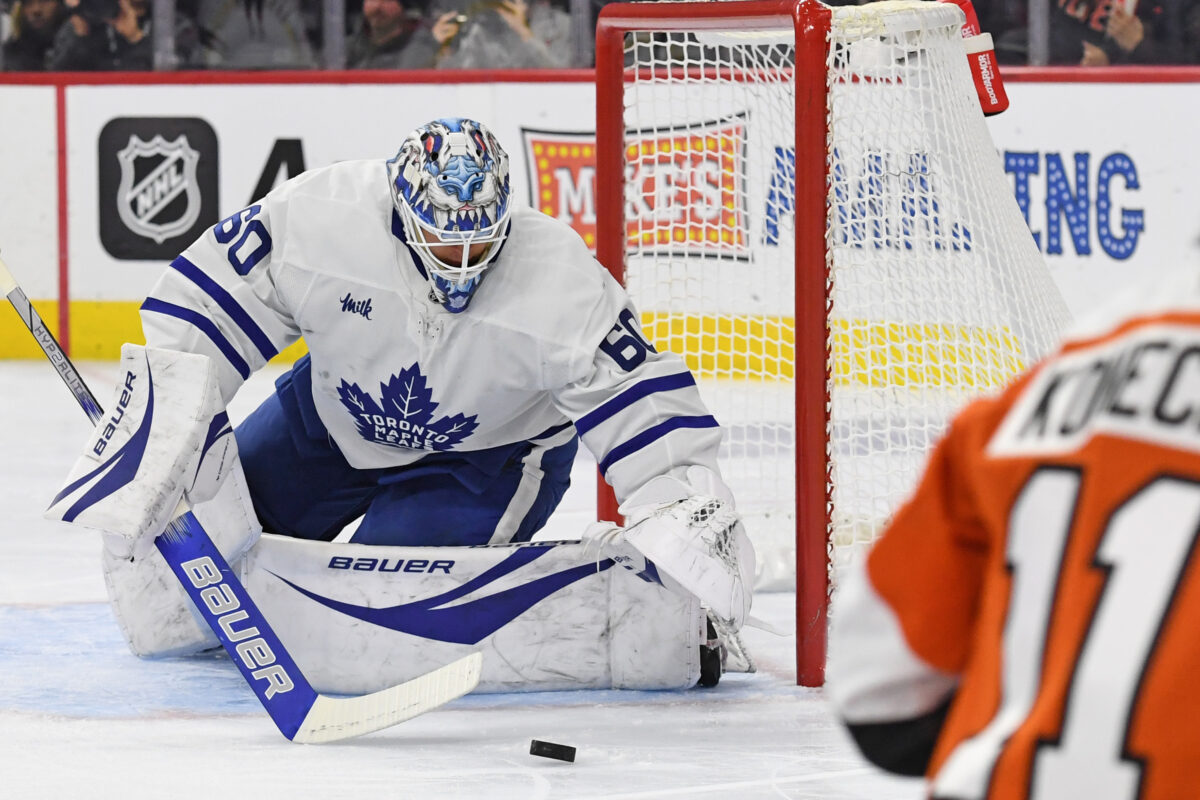 Toronto Maple Leafs at Carolina Hurricanes odds, picks and predictions