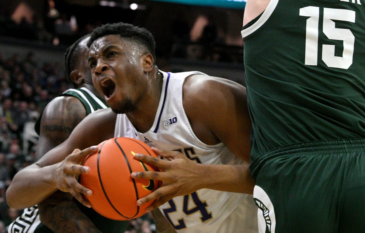 Washington run off the floor 88-54 at Michigan State