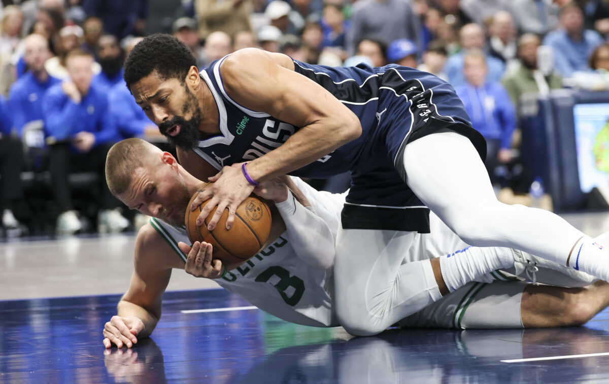 Dallas Mavericks at Boston Celtics odds, picks and predictions